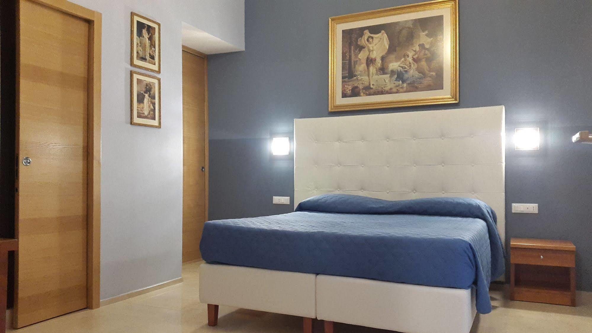 Residenza Praetoria Hotell Rom Exteriör bild