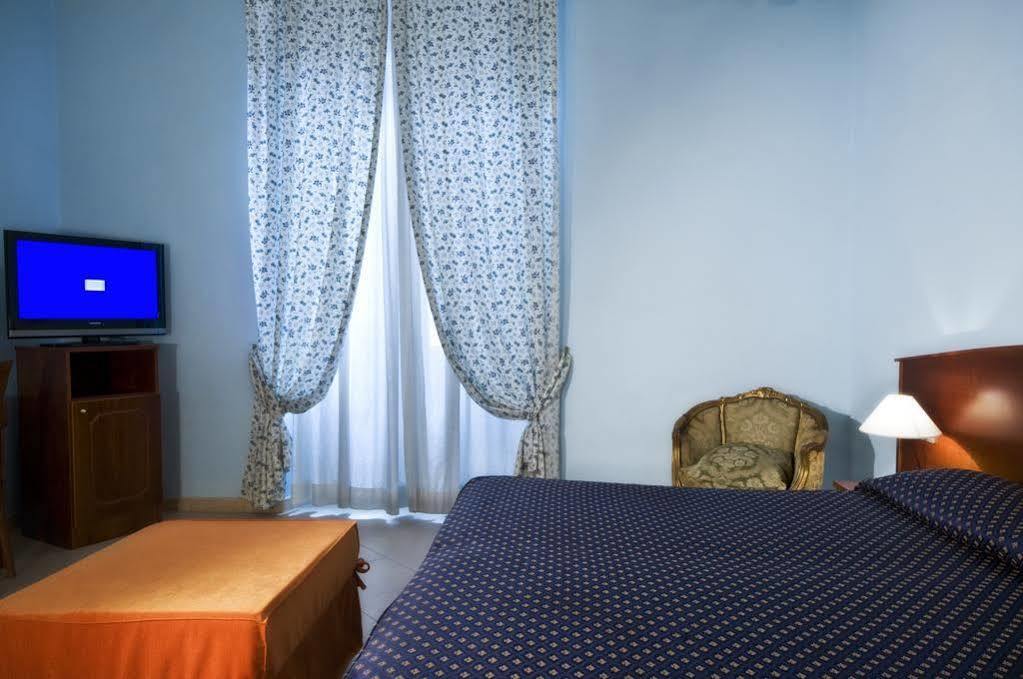 Residenza Praetoria Hotell Rom Exteriör bild